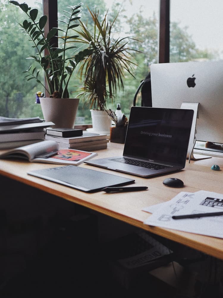 Agility in Tech: How Outsourcing Drives Flexibility and Adaptability
